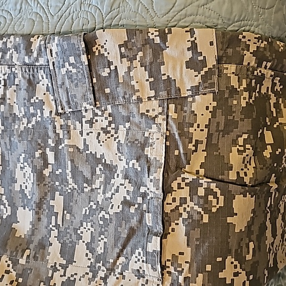 Prestige Tactical Wear Men’s Military Style Camo Cargo Pants Size 39x31.5,  NWOT - Picture 7 of 7